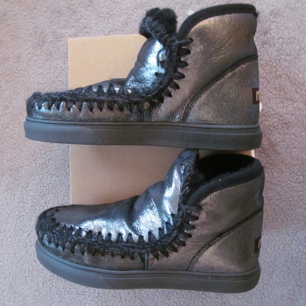 New MOU Eskimo Sneakers Booties Microglitter Black